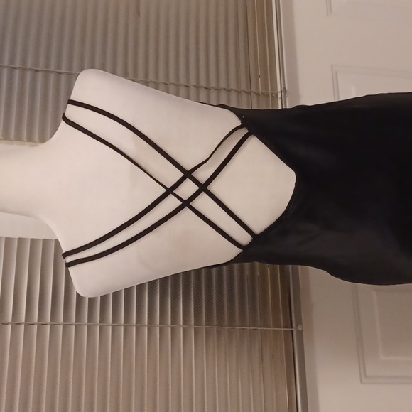 4/$40 Long Black Lacy Silky Nightgown Or Slip - Size Small - Picture 4 of 7